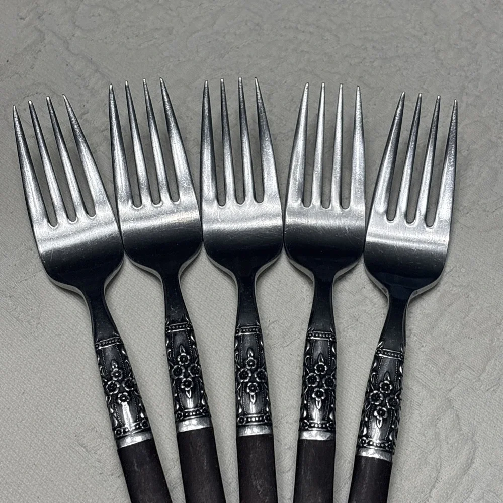 Oneida Northland Napa Valley Dinner Forks 7 1/2